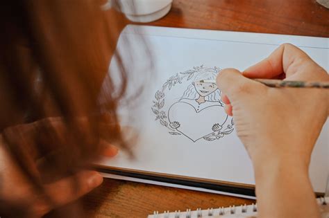 Ilustrácia kreatívneho procesu pri návrhu nábytku