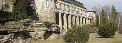 História vzniku katedry turizmu a hotelového manažmentu