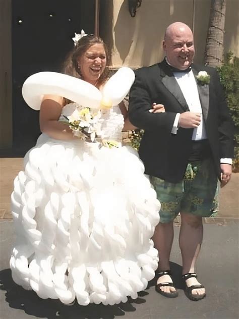 Snúbenci pred sobášnym obradom