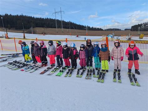 Deti na lyžiarskom výcviku