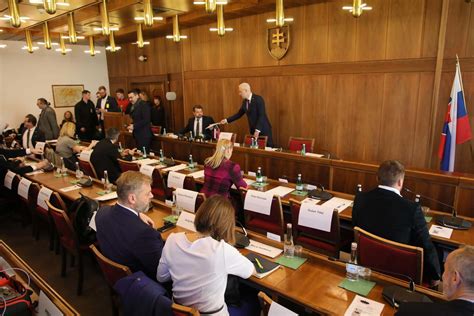 Zasadnutie veriteľského výboru