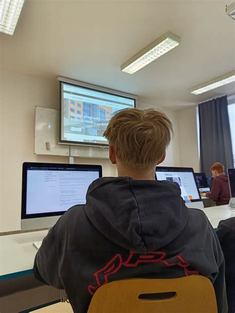 História vzniku Fakulty aplikovanej informatiky UTB vo Zlíne