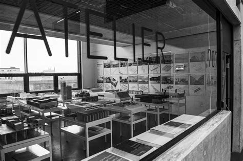 Struktura vedení fakulty architektury a designu STU