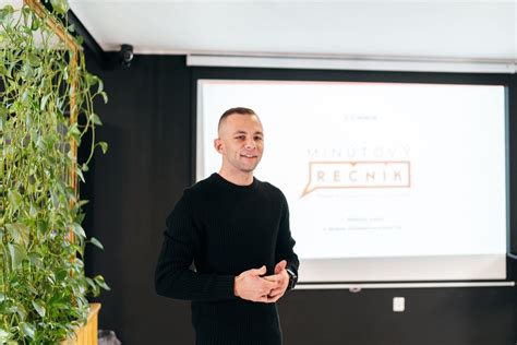 Udržiavanie očného kontaktu počas prezentácie