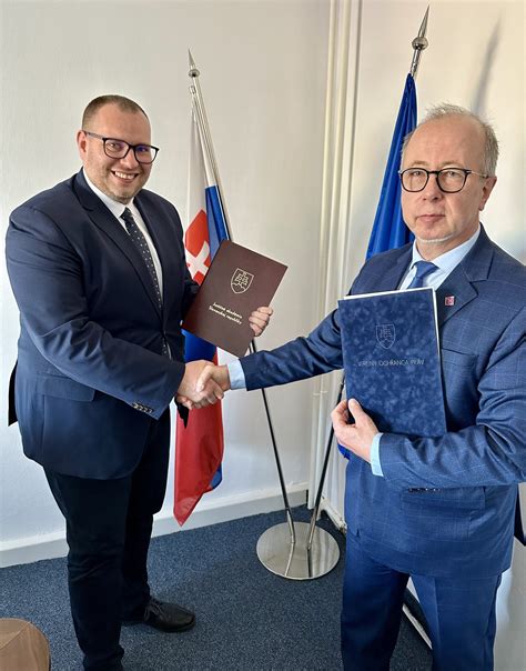 Podpis memoranda o spolupráci medzi SOŠ technickou Piešťany a FEI STU Bratislava