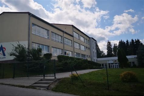 Budova Obchodnej akadémie v Bardejove