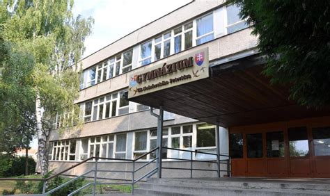 Budova Gymnázia V. B. Nedožerského v Prievidzi