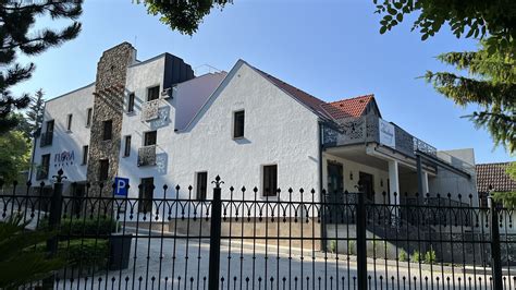 História Katedry žurnalistiky FiF UK