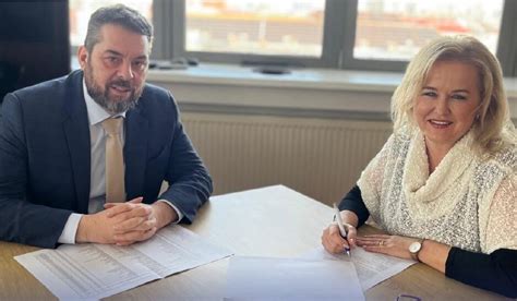 Peter Ormandy s ministrom Erikom Tomášom