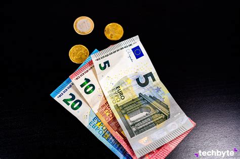 Ilustrácia banky a peňazí