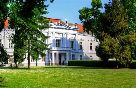 historický kaštieľ na svadbu