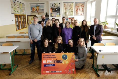 Fotografia žiakov na školskej exkurzii