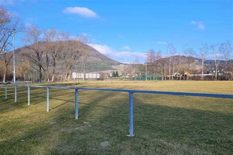 Športový tím na ihrisku