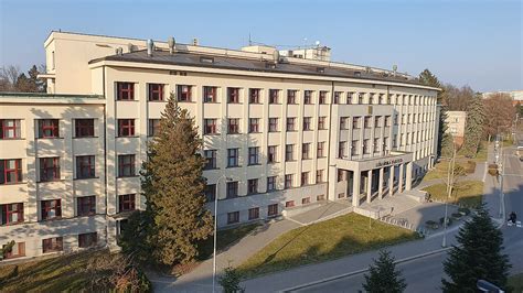 Budova Lékařské fakulty Masarykovy univerzity v Brně