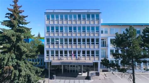 Budova Fakulty prírodných vied a informatiky