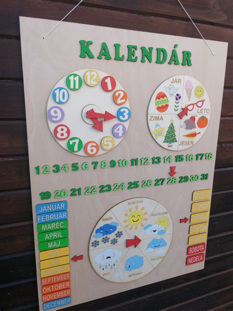 Kalendár s vyznačenými konzultačnými hodinami