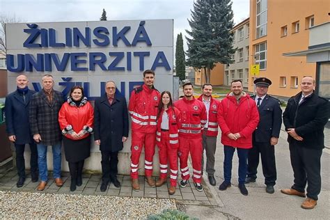 Ilustračné foto zápisu na univerzite