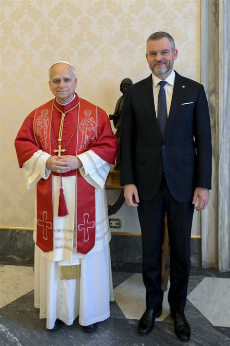 Prezident SR Peter Pellegrini počas návštevy AOS